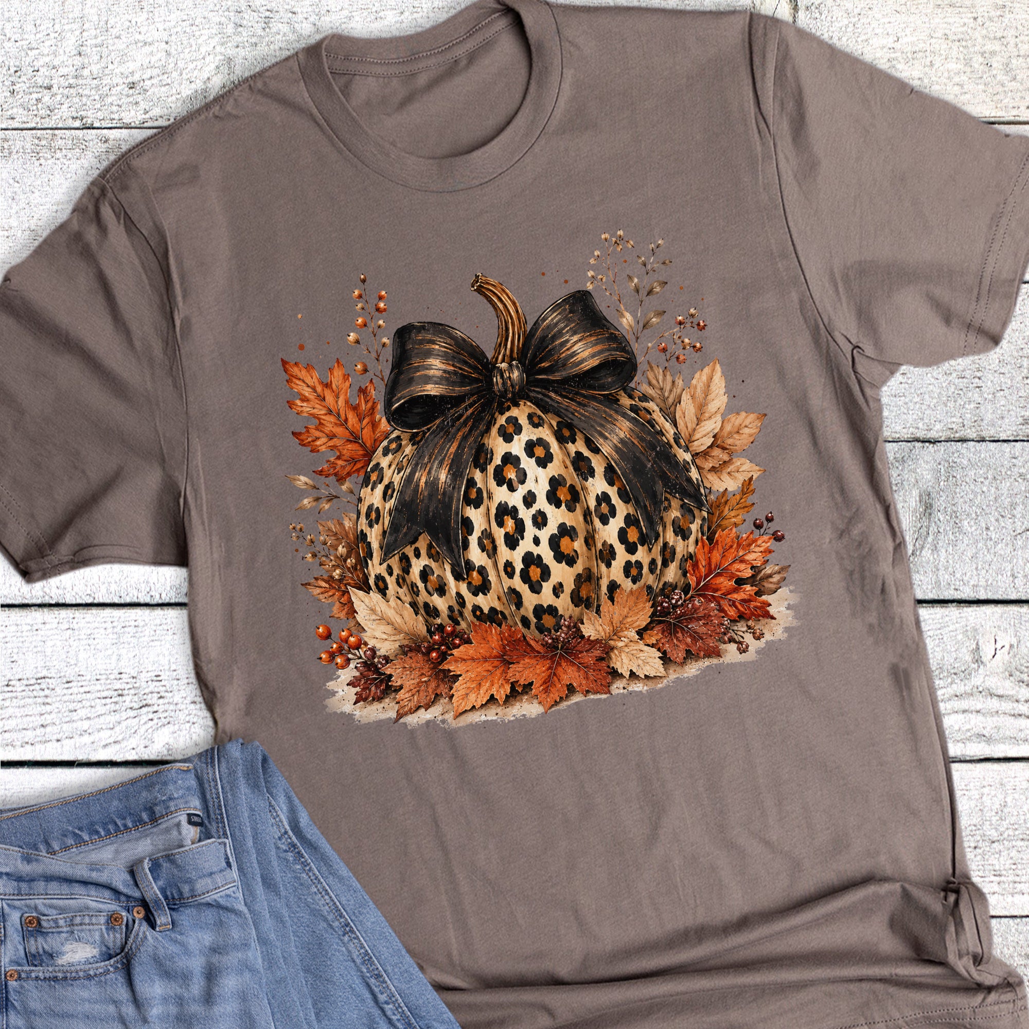 Fall Leopard Pumpkin Leaves