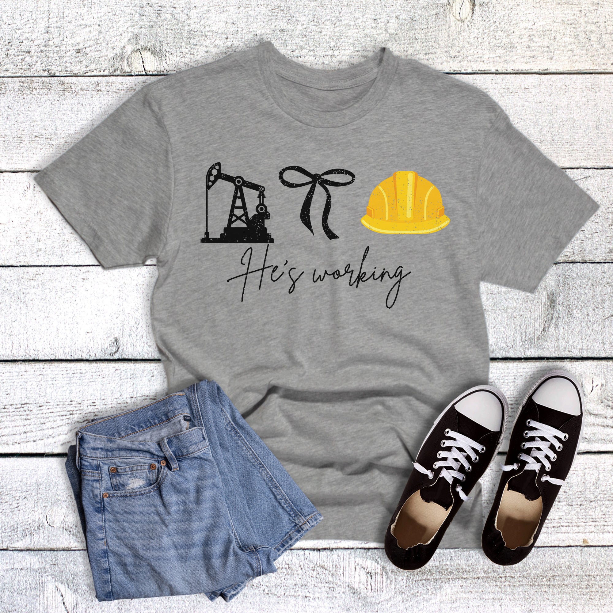 He is Working Oilfield