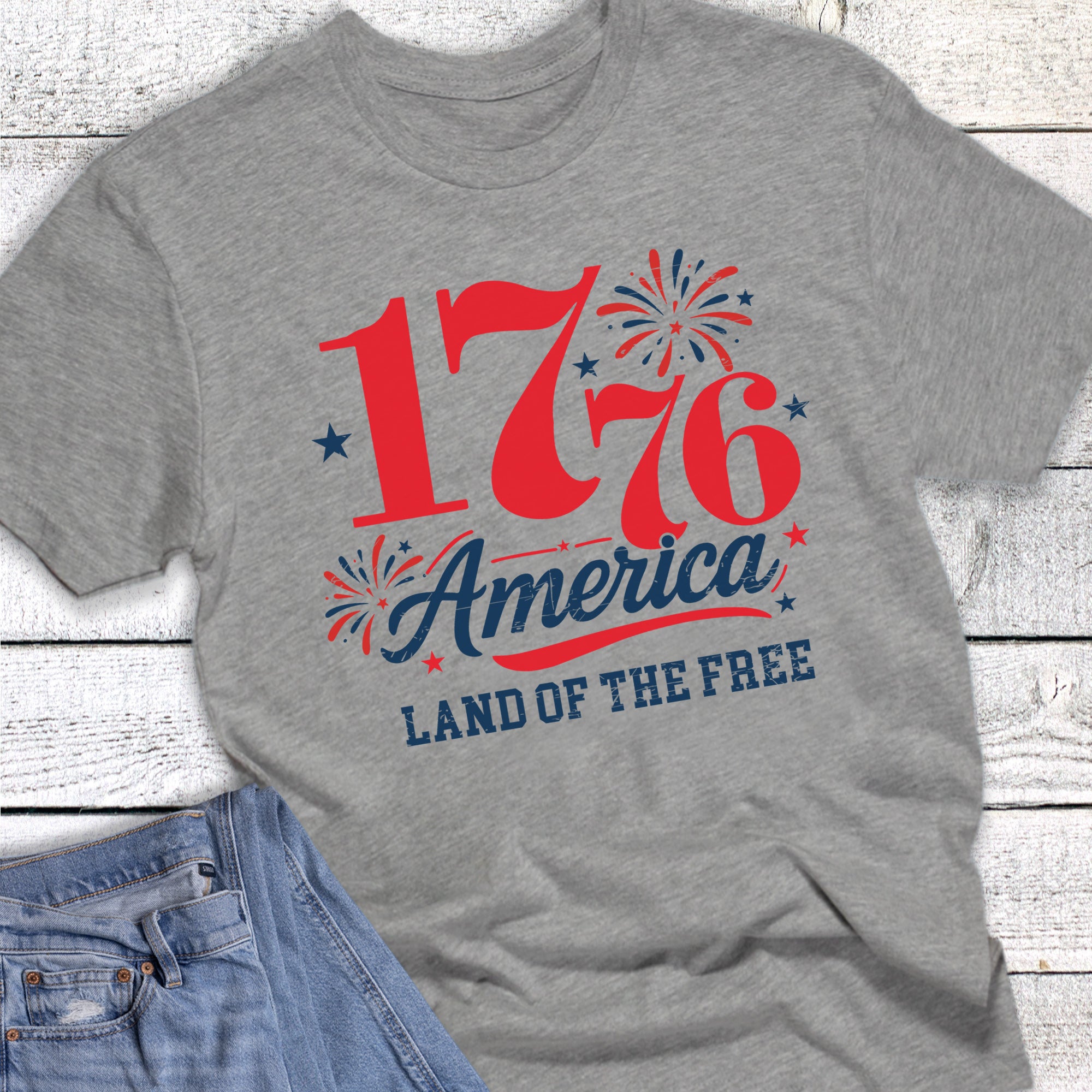 Patriotic Retro 1776 Land of the Free